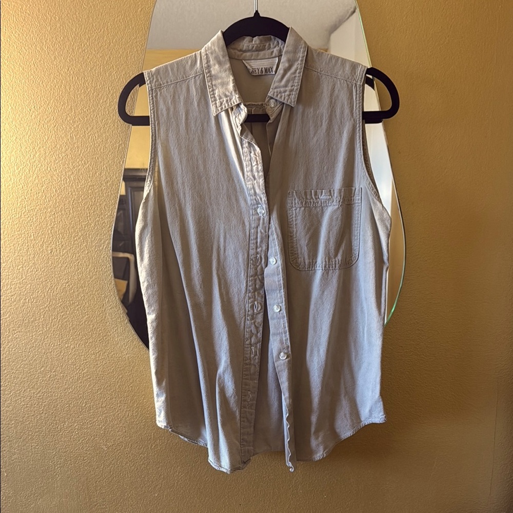 Gray Casual Button Down Shirt with Sleeveless Design